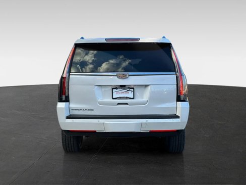 Used 2017 Cadillac Escalade ESV Platinum image 6
