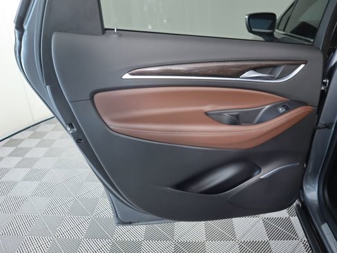 Used 2018 Buick Enclave Avenir w/ Avenir Technology Package image 28