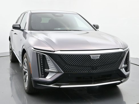 New 2026 Cadillac Lyriq Luxury image 8