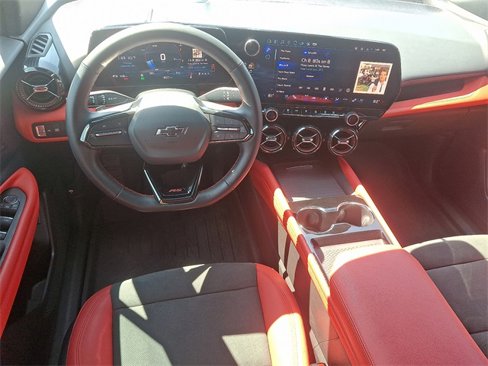 Used 2024 Chevrolet Blazer EV RS image 10