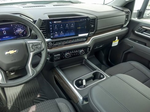 New 2026 Chevrolet Silverado 2500 LT w/ All Star Edition image 18
