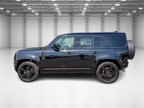 New 2025 Land Rover Defender 110 V8 image 2