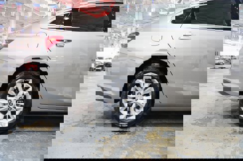 Used 2025 Chevrolet Malibu LT image 12