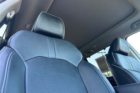 Used 2025 Honda Pilot Elite image 22