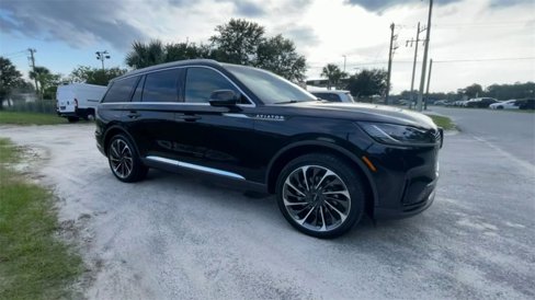 New 2025 Lincoln Aviator Reserve w/ Illumination Package image 2