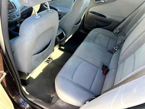 Used 2020 Chevrolet Malibu LT image 12