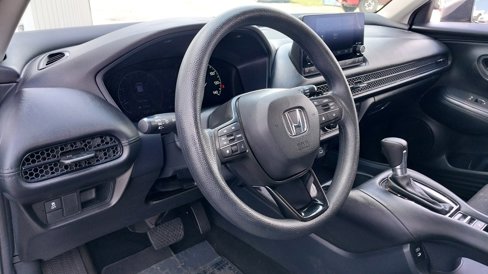 Used 2025 Honda HR-V LX image 16