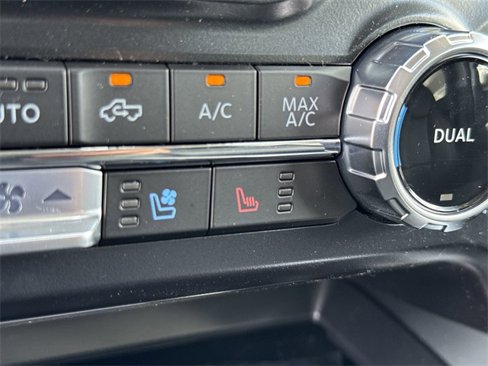 New 2025 Ford F450 Lariat image 27