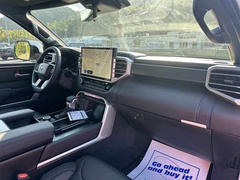 New 2025 Toyota Sequoia Platinum image 23
