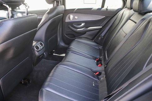 Used 2021 Mercedes-Benz E 350 Sedan image 18