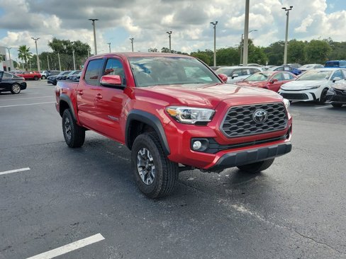 Used 2023 Toyota Tacoma TRD Off-Road image 2