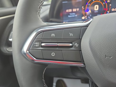 New 2026 Chevrolet Traverse LT w/ Driver Confidence Package image 19