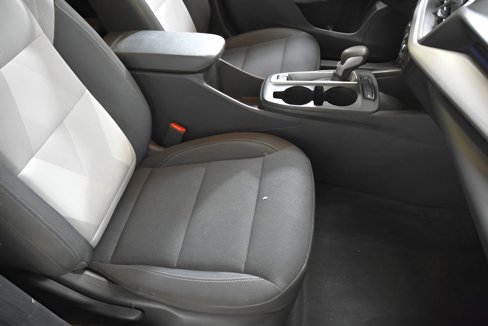 Used 2024 Chevrolet Trax LS w/ LS Convenience Package image 32