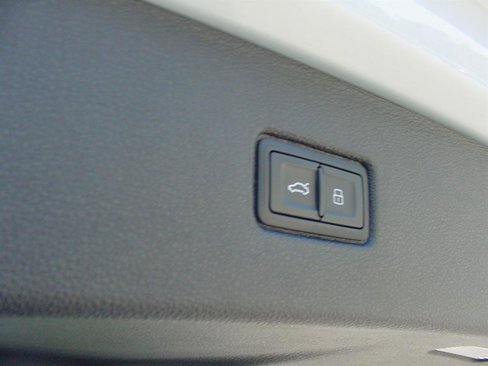 Used 2021 Audi Q7 3.0T Premium Plus image 37