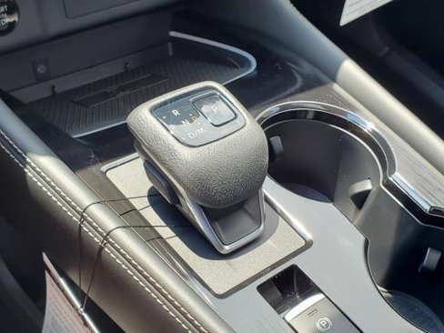 New 2025 Nissan Rogue Platinum w/ Platinum Premium Package image 27