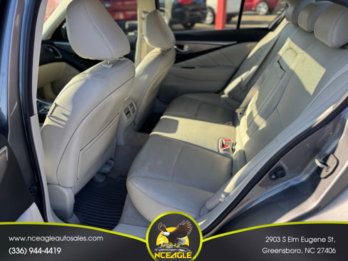 Used 2015 INFINITI Q50 Premium w/ Navigation Package image 12
