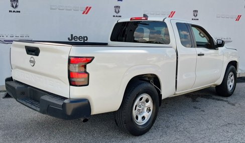 Used 2024 Nissan Frontier S w/ S Utility Package image 5