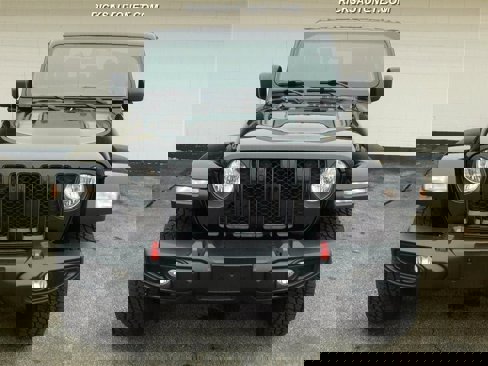 Used 2020 Jeep Gladiator Rubicon image 3