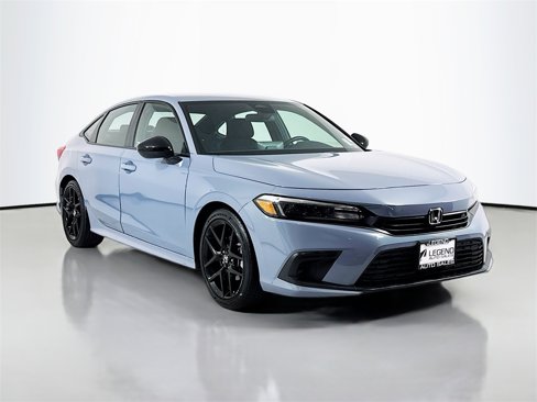Used 2024 Honda Civic Sport image 3