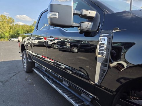 New 2026 Ford F250 Lariat image 29