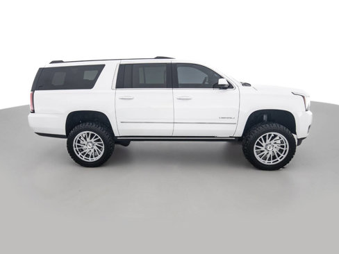 Used 2020 GMC Yukon XL Denali w/ Denali Premium Package image 4