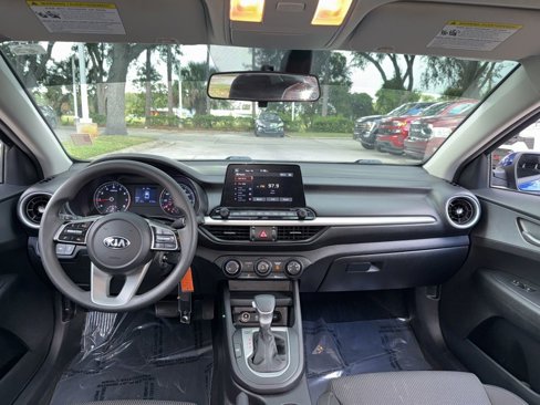 Used 2021 Kia Forte LXS image 12