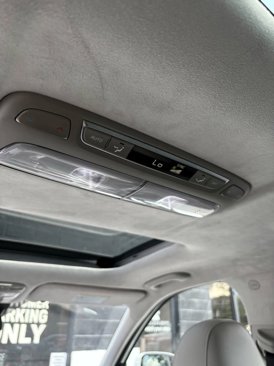 Used 2020 Kia Telluride SX w/ SX Prestige Package image 32