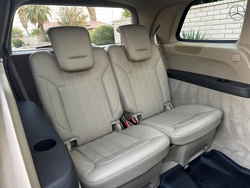 Used 2013 Mercedes-Benz GL 450 4MATIC image 16
