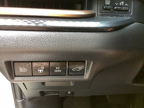 Used 2024 Toyota Grand Highlander AWD Hybrid image 18