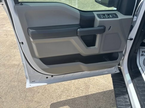 Used 2020 Ford F150 XL w/ Trailer Tow Package image 11