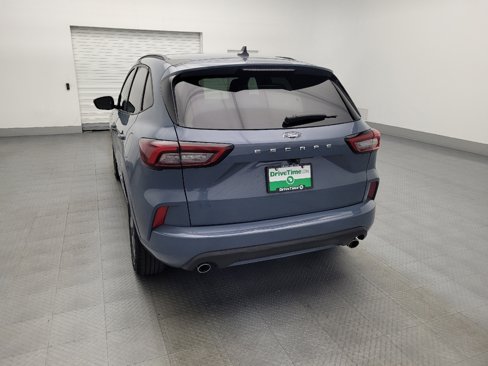 Used 2023 Ford Escape ST-Line image 6