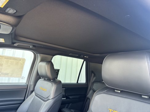 New 2025 Ford Expedition Tremor image 28