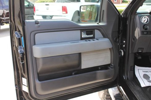 Used 2013 Ford F150 XLT w/ XLT Chrome Pkg image 35