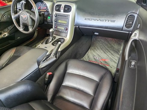 Used 2005 Chevrolet Corvette Convertible w/ Preferred Equipment Group image 24