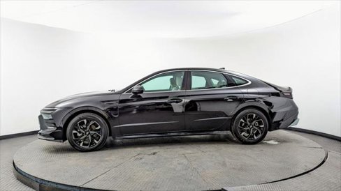 Used 2025 Hyundai Sonata SEL image 3