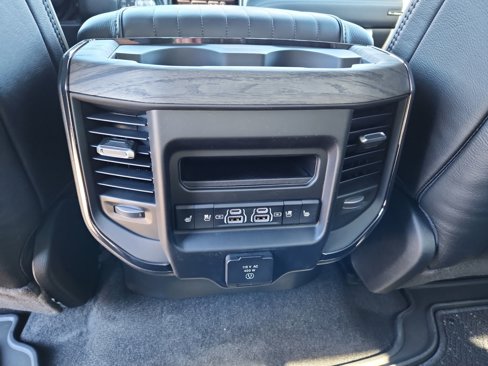 New 2025 RAM 1500 Limited image 32