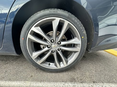 Used 2022 Chevrolet Malibu LT image 33
