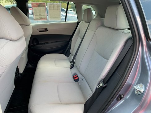 Used 2024 Toyota Corolla Cross L image 18