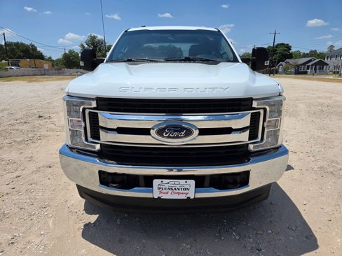 Used 2018 Ford F250 XLT image 3