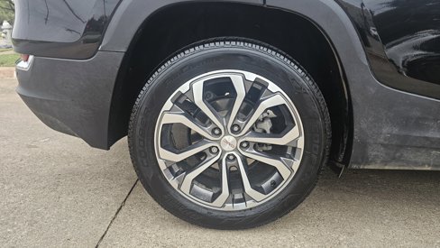Used 2021 GMC Terrain SLT image 15
