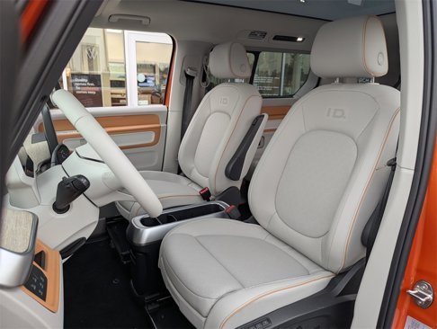 New 2025 Volkswagen ID. Buzz Pro S Plus image 30