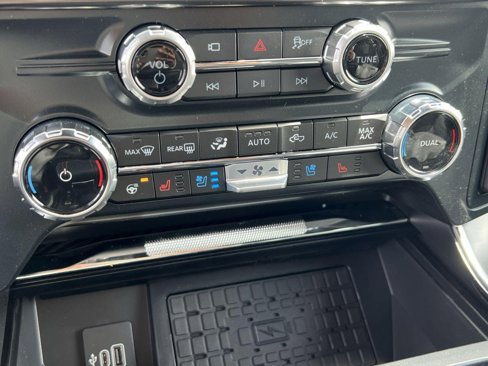 New 2025 Ford F150 Raptor image 21