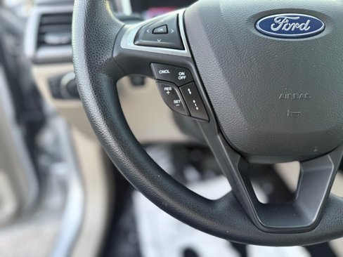 Used 2019 Ford Fusion SE image 22