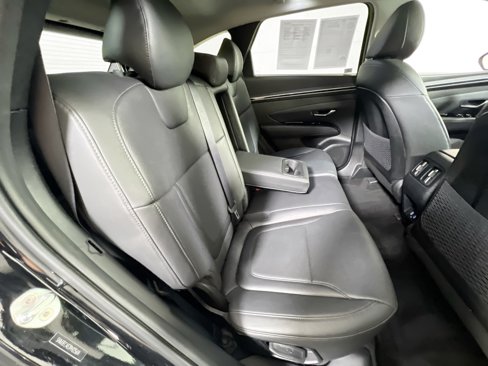 Used 2023 Hyundai Tucson Limited image 27