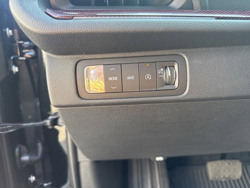New 2026 Chevrolet Traverse Z71 w/ Driver Confidence Package image 34