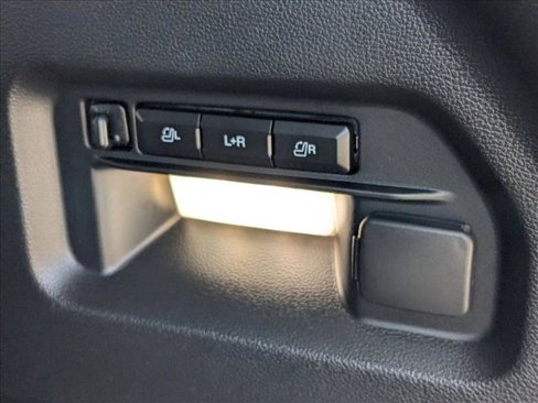 Used 2023 Ford Explorer Limited w/ Equipment Group 301A image 7