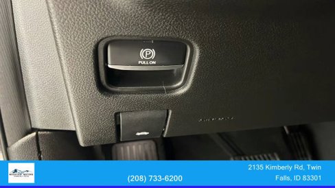 Used 2023 Jeep Grand Cherokee Limited w/ Black Appearance Package image 21