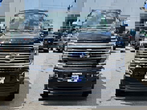 New 2025 Ford F250 Platinum w/ Platinum Plus Package image 12