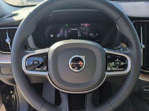 New 2026 Volvo XC60 B5 Ultra w/ Protection Package Premier image 16
