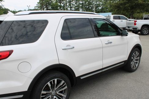 Used 2018 Ford Explorer Platinum image 11